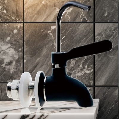 Polish Finish Modern Stainless Steel Single-Handle Faucet for Homebrew and Outdoor Bar